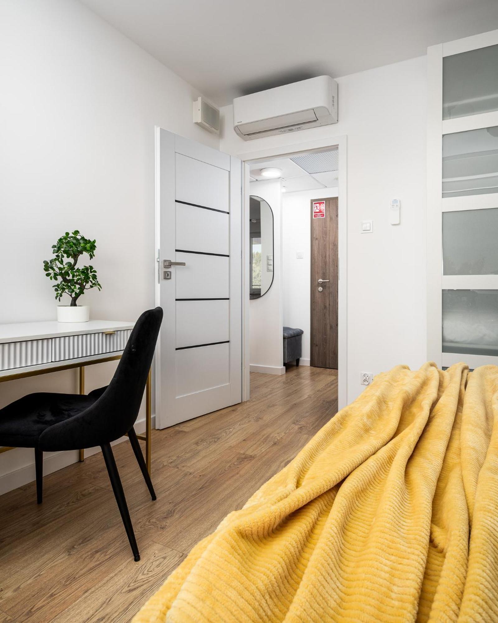 Pileckiego 59 By Perfect Apart Free Parking Варшава Экстерьер фото