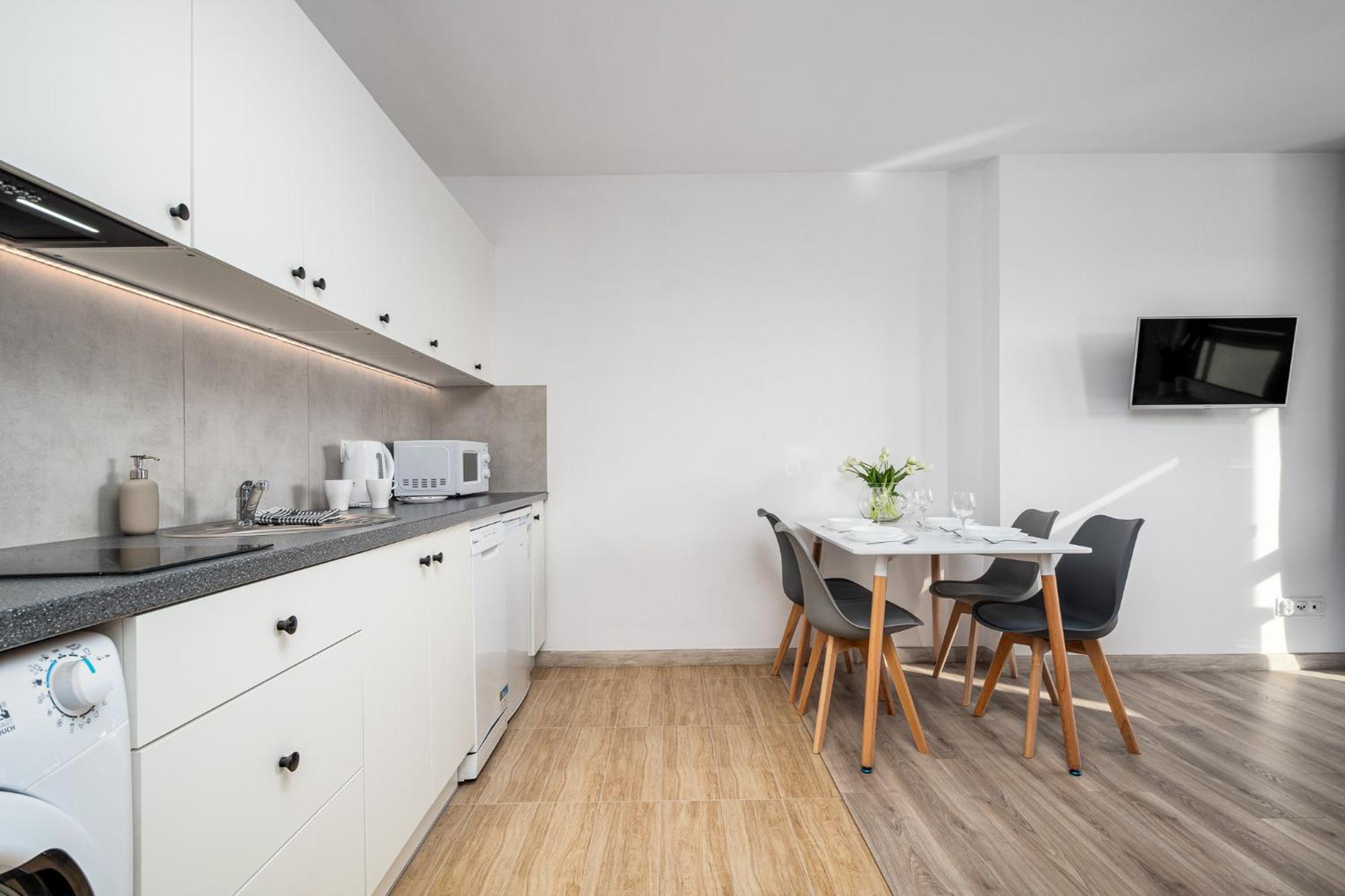 Pileckiego 59 By Perfect Apart Free Parking Варшава Экстерьер фото